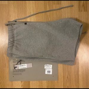 Essential Shorts Size Medium